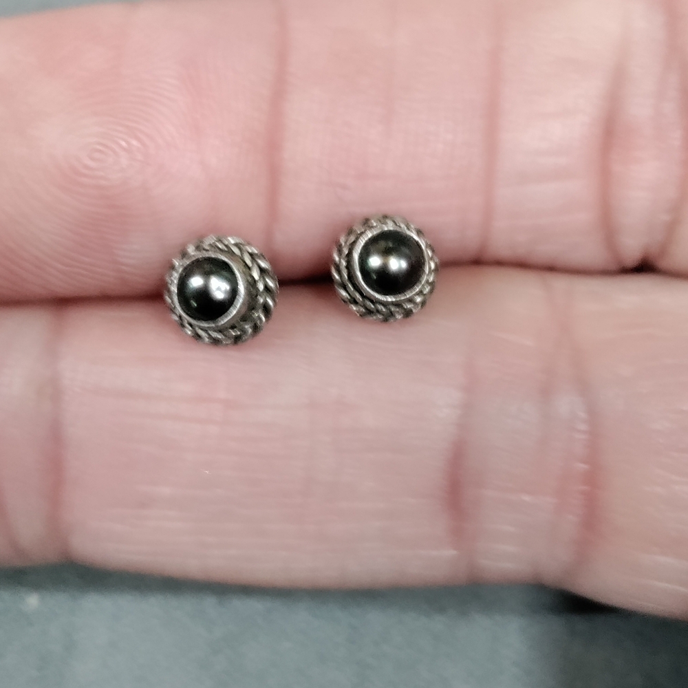 Vintage Delicate Hematite and Sterling Silver Stud Earrings